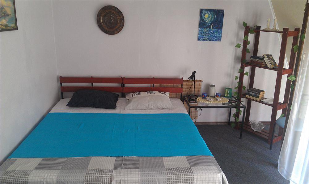 Yellowunlimited Hotel Harkiv Dış mekan fotoğraf