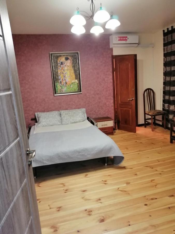 Yellowunlimited Hotel Harkiv Dış mekan fotoğraf