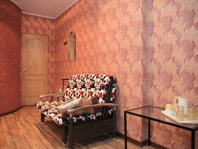 Yellowunlimited Hotel Harkiv Dış mekan fotoğraf