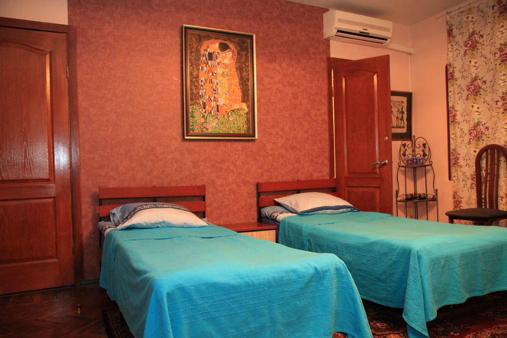 Yellowunlimited Hotel Harkiv Dış mekan fotoğraf