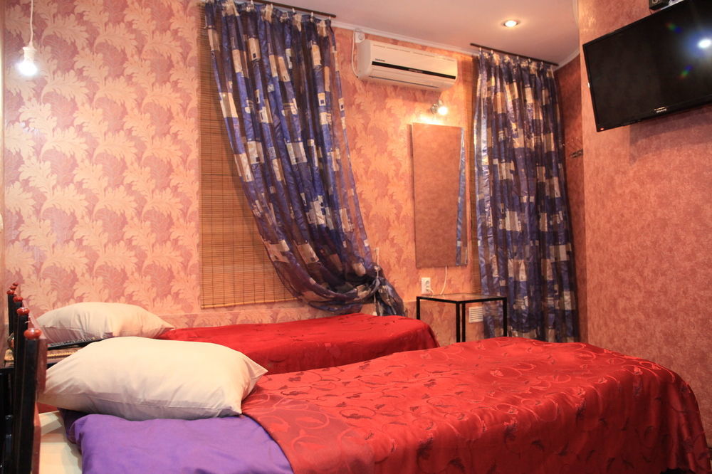 Yellowunlimited Hotel Harkiv Dış mekan fotoğraf